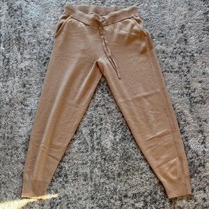 XS Banana Republic Tan Joggers